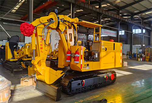 大胸校花莹莹被老头糟蹋有限公司生产的MWD5.8/0.28L煤矿用液压挖掘机发往山西吕梁